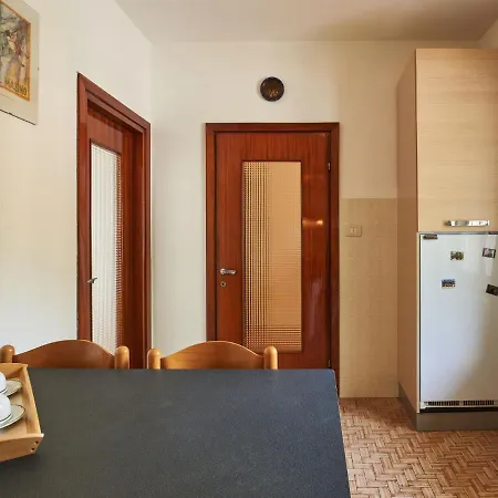 Appartamento Punto By Interhome